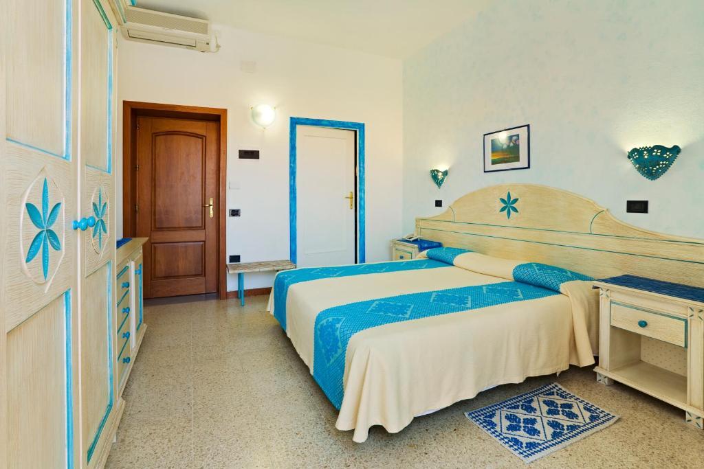 Moderno Santa Teresa di Gallura